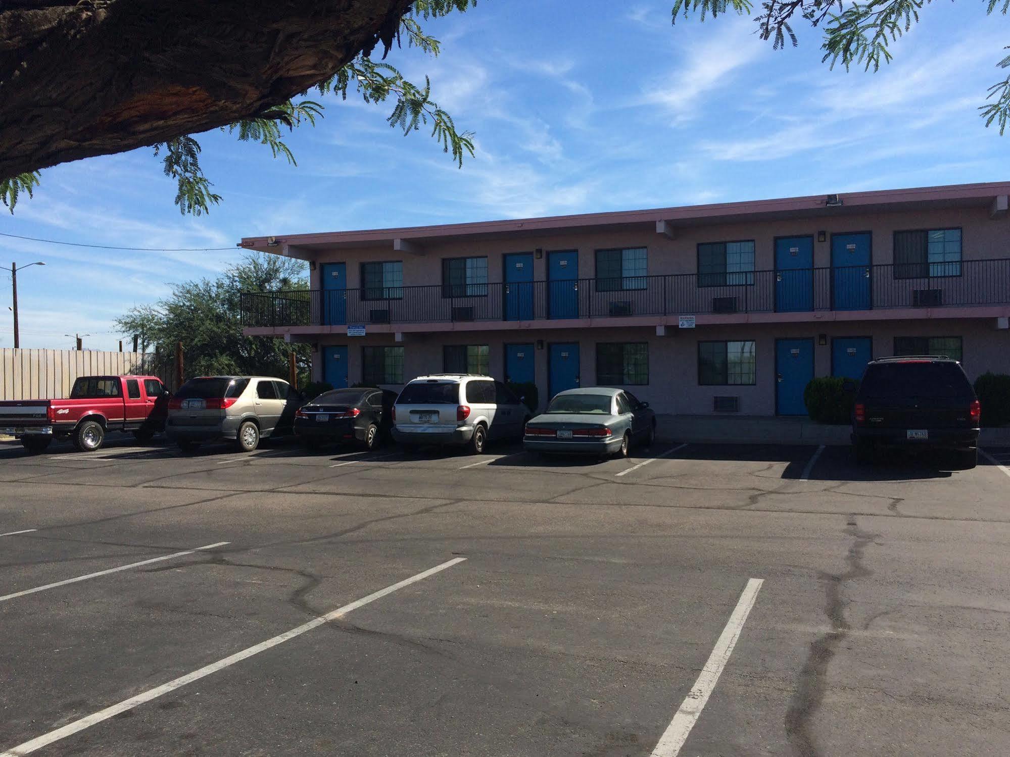 Travel Inn Tucson Esterno foto